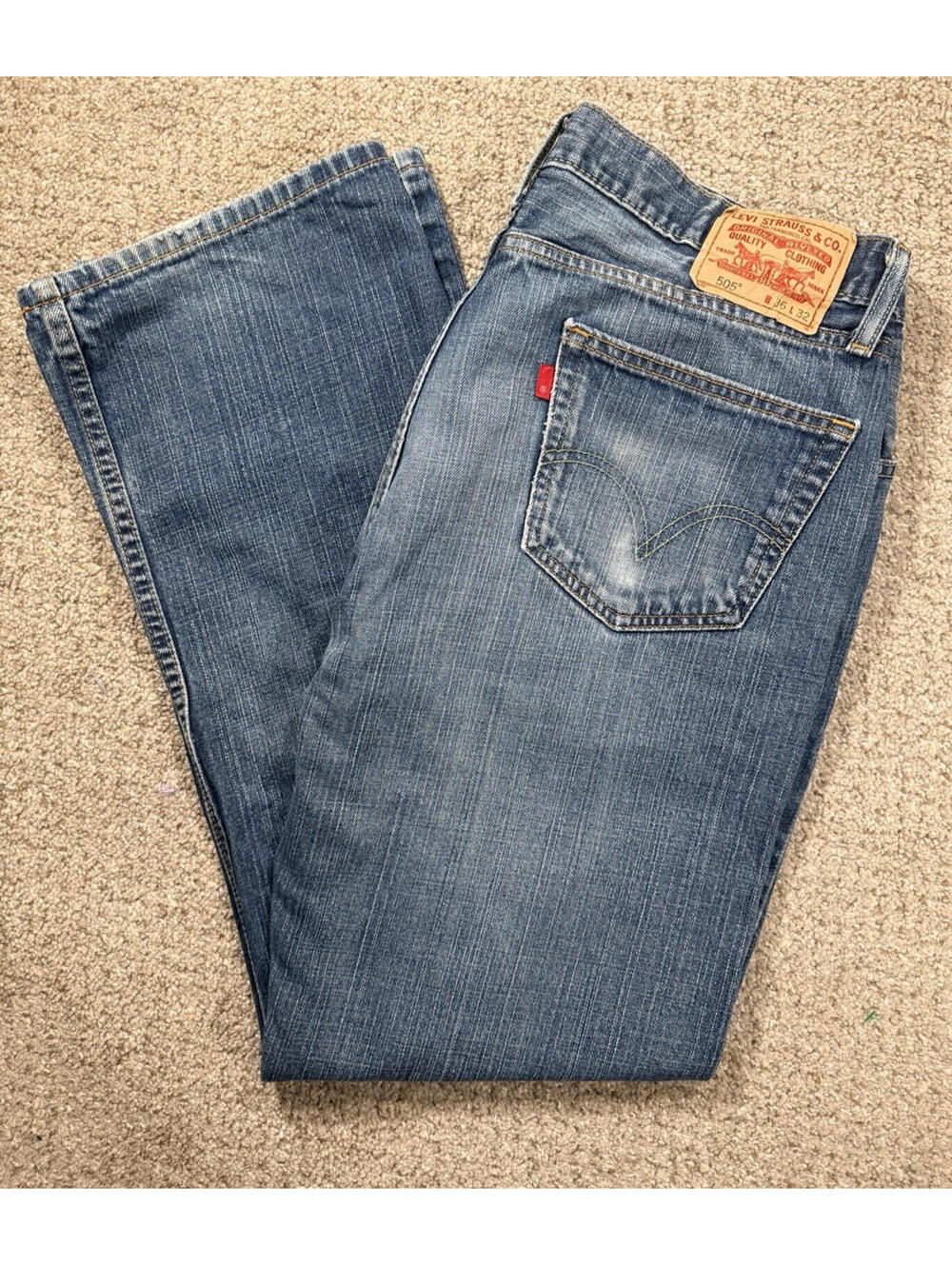 Levi’s 505 Straight Fit Jeans Blue Denim Medium Wash Classic Zip Fly Men's 36x32